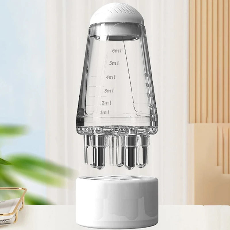 Scalp Oil Applicator Comb – Roller Massage & Precise Dosing